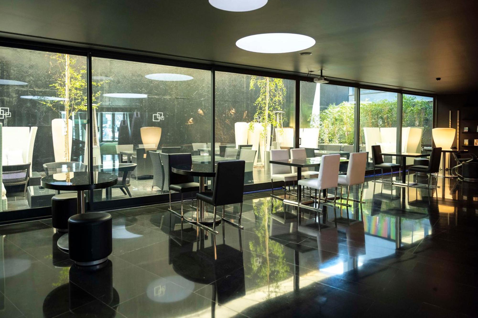 Doubletree By Hilton Lisbon Fontana Park Hotel Bagian luar foto